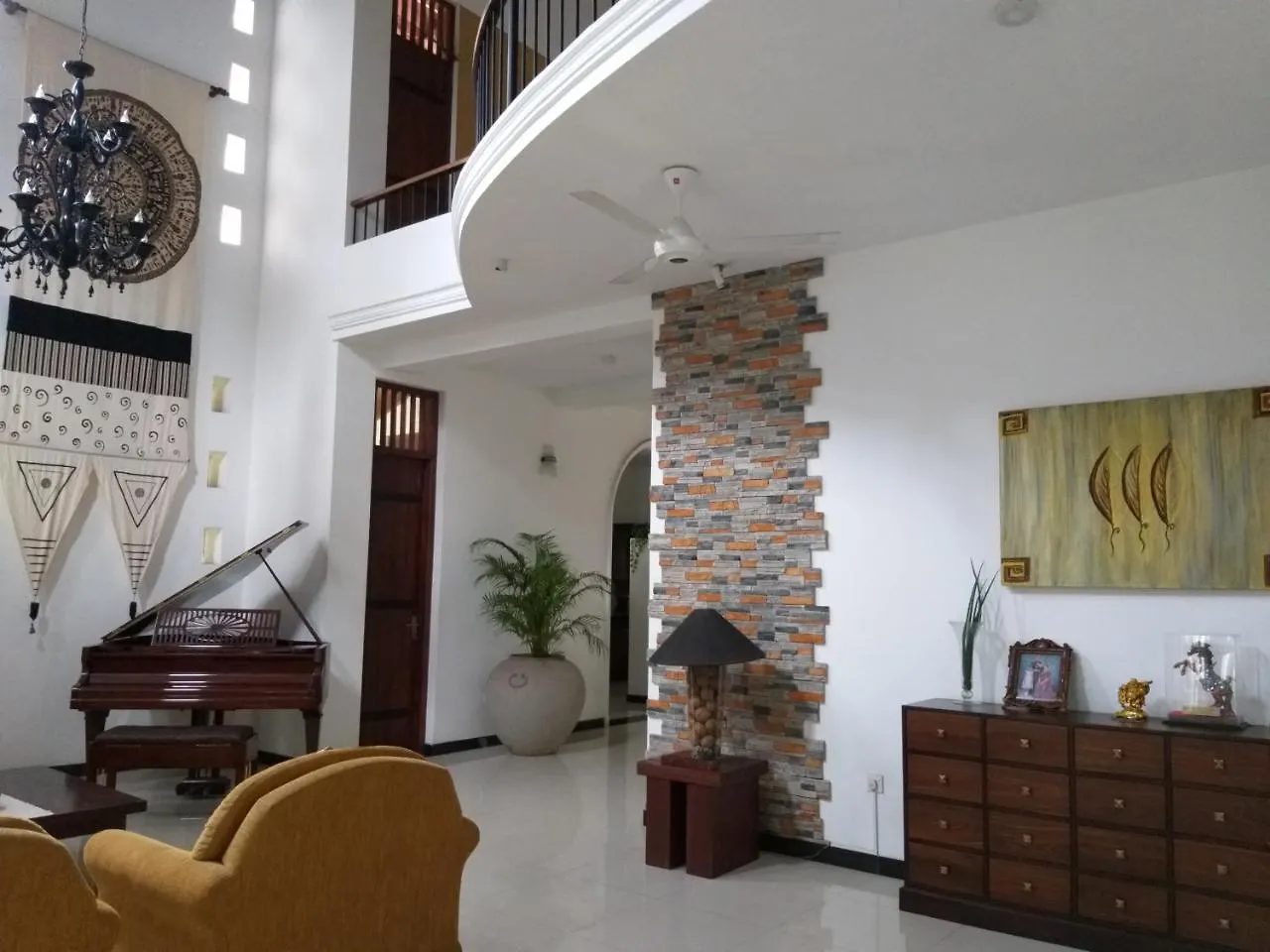 Cosy Nest Home Stay Negombo 0*,