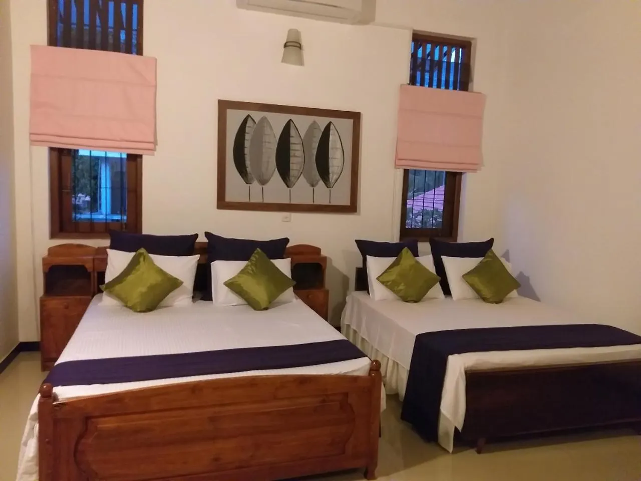 Cosy Nest Home Stay Negombo