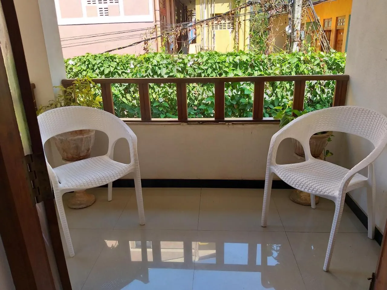 Bed & Breakfast Cosy Nest Home Stay Negombo Sri Lanka